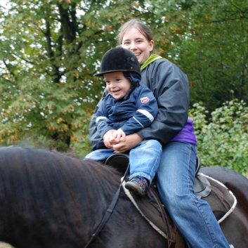 Die Ponys der CV-Ponyfarm in Kleinhoechberg im September 2011 - 09