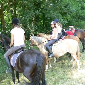 Fuchsjagd der CV-Ponyfarm 2010 - 02