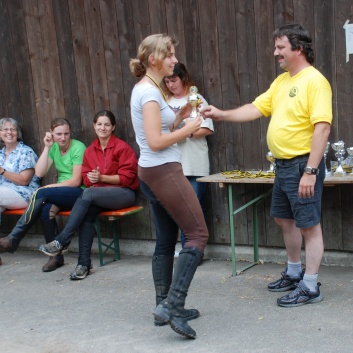Gelaenderallye CV-Ponyfarm 2011 - Siegerehrung Jugendliche 04