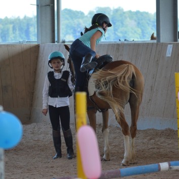 Internes Reitturnier der CV-Ponyfarm 2015 - 31
