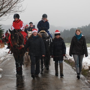 Nikolausumzug der CV-Ponyfarm im Jahr 2010 - 03