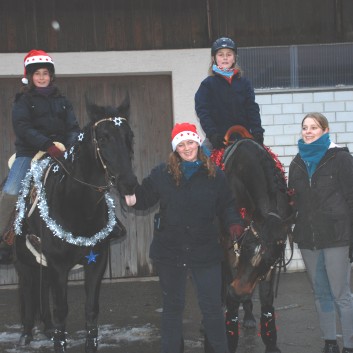 Nikolausumzug der CV-Ponyfarm im Jahr 2010 - 37
