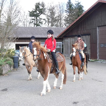 Tagesritt der CV-Ponyfarm Mrz 2008